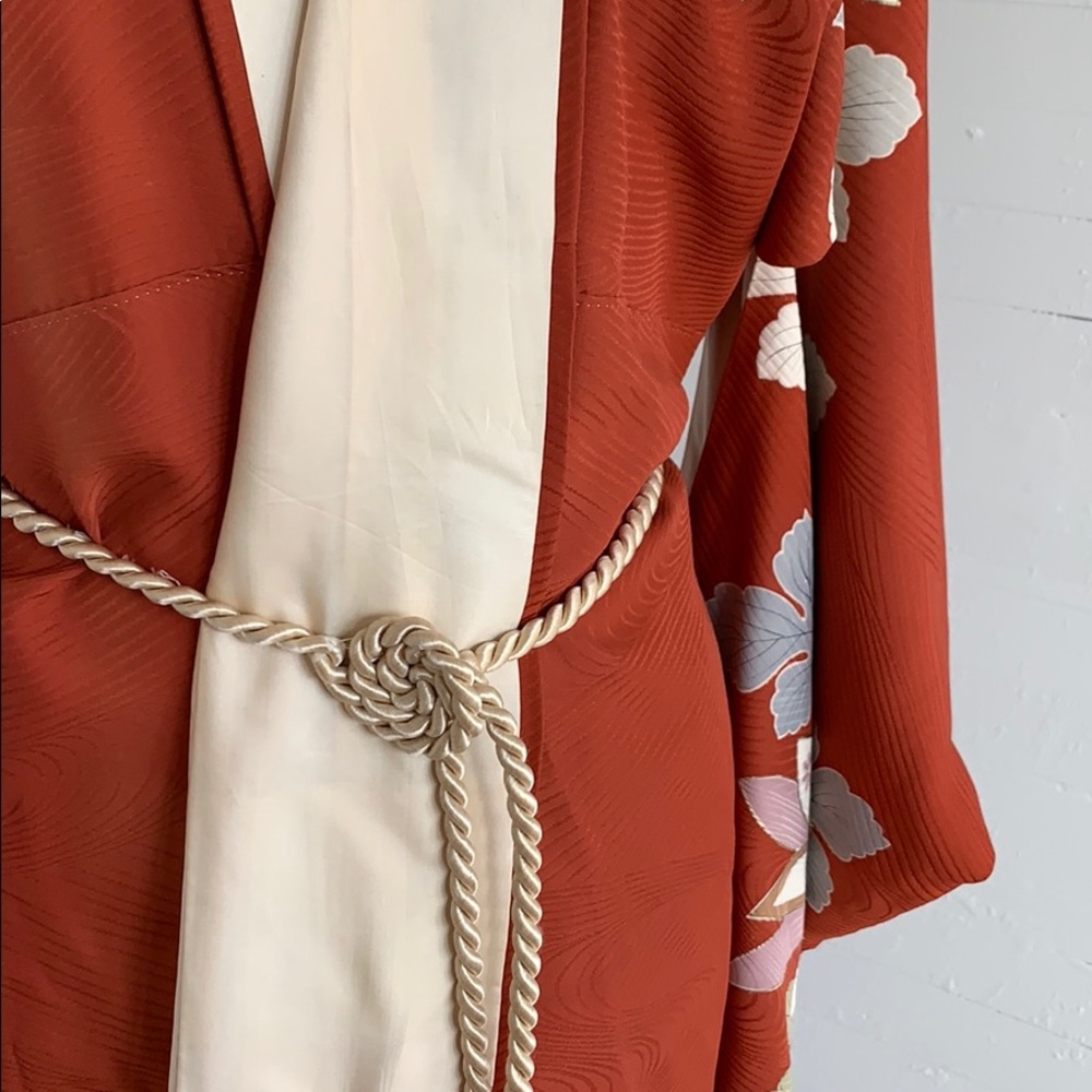 VTG Silk Kimono Robe - Picture 8 of 12